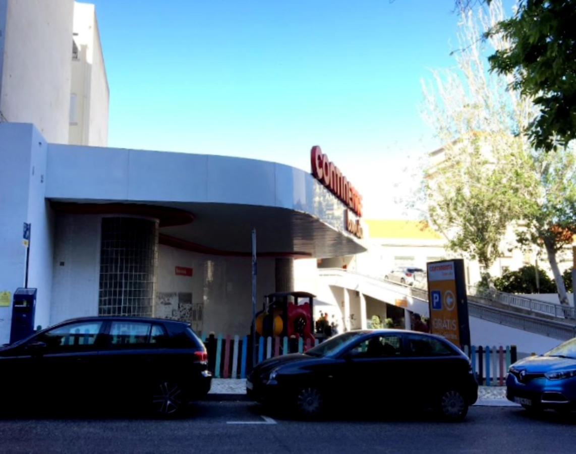 Gaze Out At The City In A Retro-Chic Getaway Lisboa Εξωτερικό φωτογραφία