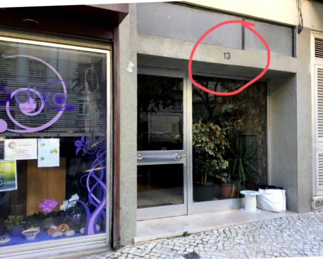 Gaze Out At The City In A Retro-Chic Getaway Lisboa Εξωτερικό φωτογραφία
