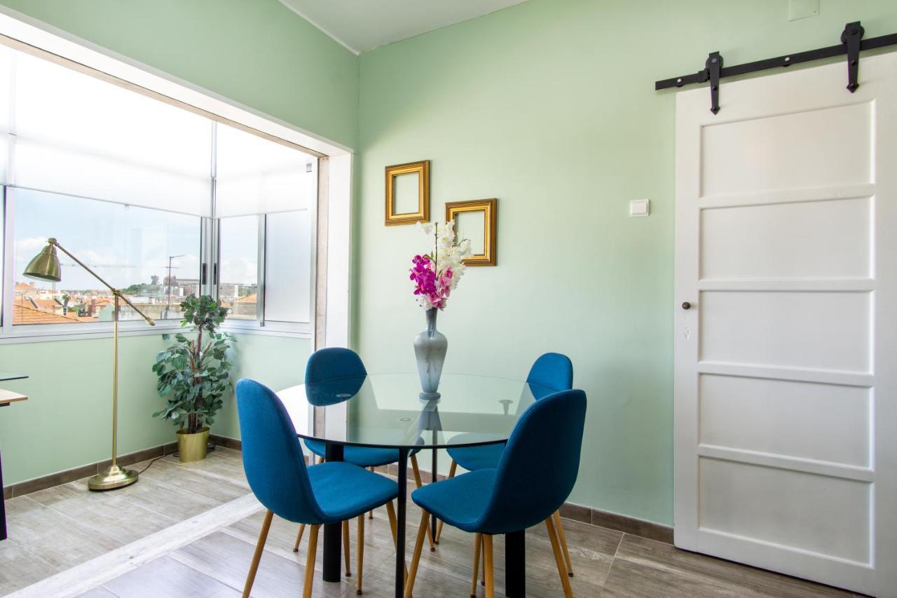 Gaze Out At The City In A Retro-Chic Getaway Lisboa Εξωτερικό φωτογραφία